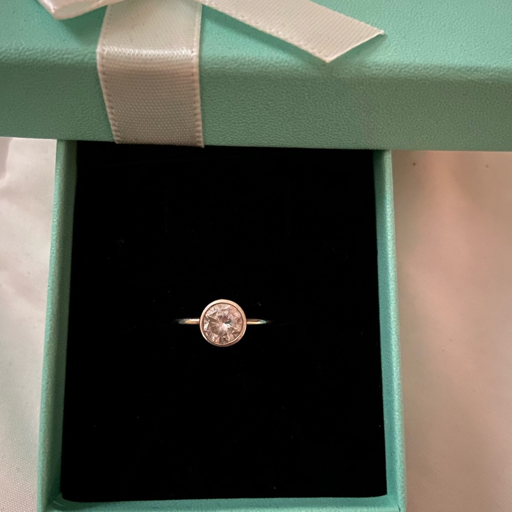 Verameat Alexandrite Ring - image 2